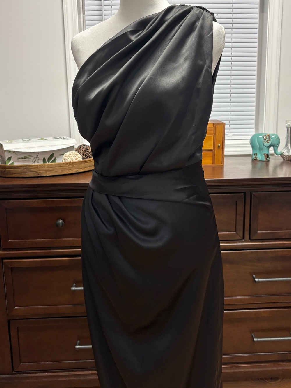 Petal & Pup Black One-Shoulder Draped Evening Dress